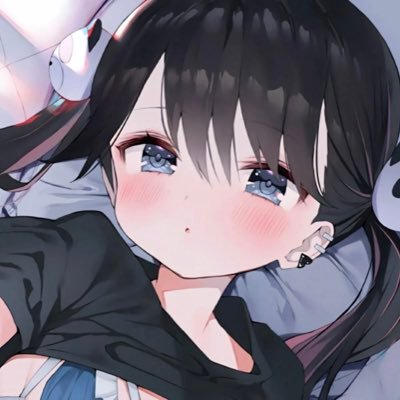 B1wZTVDNrUsm4NQ's profile picture. 