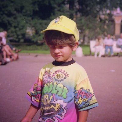 computeremotion's profile picture. Just your average generative and interactive art practitioner.