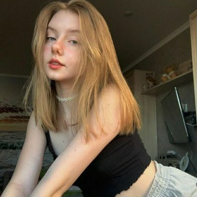 You can buy feet pics / videos on patreon or DM.
https://t.co/10TwWyi3Tv