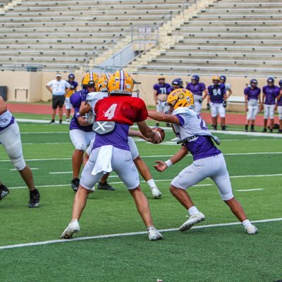 Mchi 24’ H:5,7 W:160 GPA:3.0    NCAA:2402214057 |bi-district| |Area champs| |HB/FB/RB/WR| |2nd Team All-District| |PoleVault| Email:jaydenherrera71@gmail.com