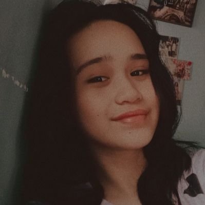 Fabsss_02's profile picture. be your own reason to smile.