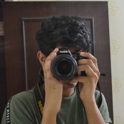 Tanmay9982's profile picture. 18 🫡,  photographer , guitarist   IIITDMJ’27