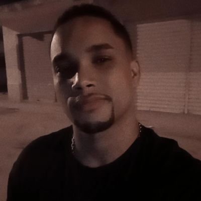 Treine sua mente para ser mais forte que seus sentimentos 🧠 ❥✨
Papai do brayan 👨👦
♉