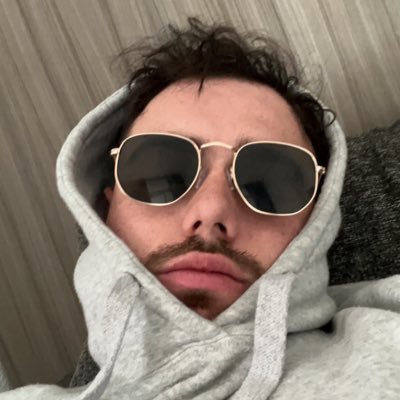 Leokav10 Profile Picture