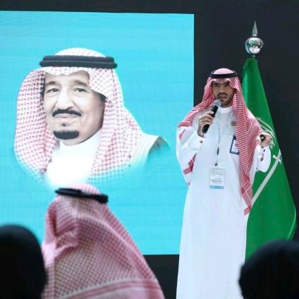 مدير مشاريع معتمد |  مُهتم بالتكنلوجيا والتعليم |  أشارك المعرفة 
أعشق التحديات واستمتع بها | 
أؤمن بأن البحر الهادئ لايصنع بحارا ماهراً 
اتشرف بمتابعتك 🌹