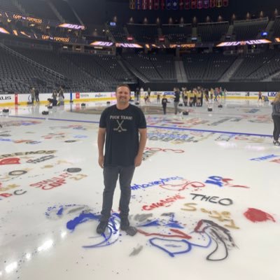 sports. co-founder @lastnights_game, #vegasborn