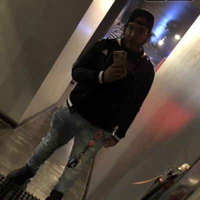 KingToxic215's profile picture. Live everyday like it my last