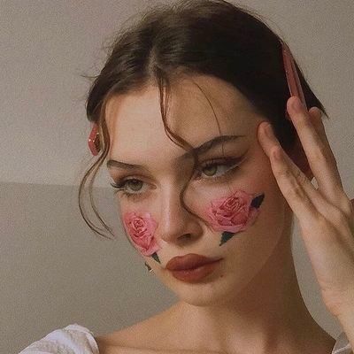 Naduuuuusha's profile picture. ESL Instructor