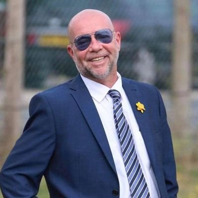 SteveHardie19's profile picture. count your blessings