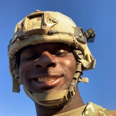 Following the path God gave me❤️ Living life to its fullest, over coming every obstacle in my way💭. Call me king🫡 11.14.20 💍