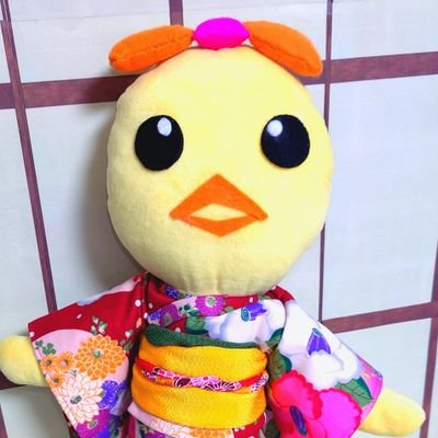 ひよこが色々なぬいぐるみやお洋服を作ったり、日常をツイートしていきます😄💕　たまに、ミニチュアのおもちゃで遊びます😌✨