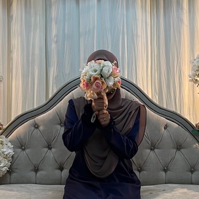 ZyraAlisha's profile picture. Hye everyone ✌🏻