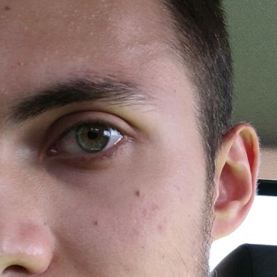 Óscar Profile