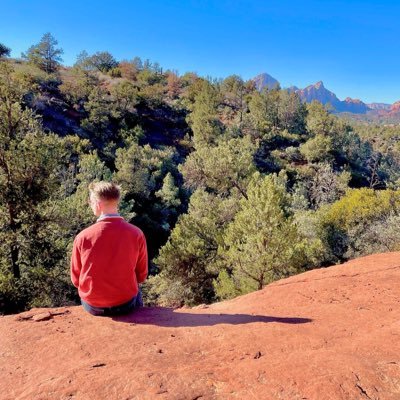 Cameronomics's profile picture. Christian ✝️ | Husband 🤵‍♂️| Financial Philosophy guru 📈 | Not investment advice and for entertainment purposes  only.