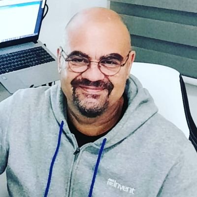 Cyber0Devs's profile picture. TI