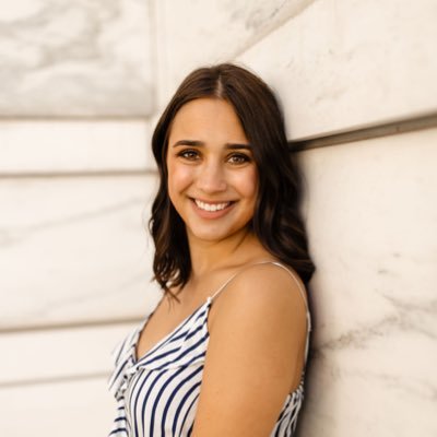 cancer genetic counselor 🧬 dog mom 🐶 big fan of a lot of things but the bio can only be so long ☀️ MI➡️IA