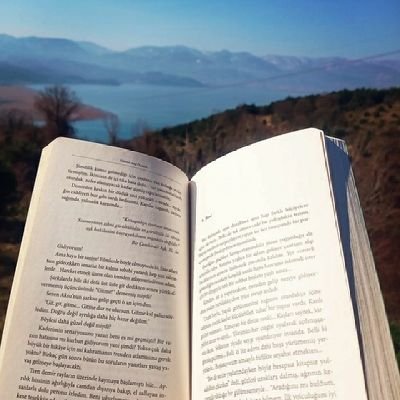 leylaademi's profile picture. medical student 4/6