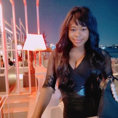 Omolola97887901's profile picture. Enjoy life while it lasts 👸