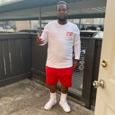 Same Old Me..The Only Thing Change Is The Days.. Enjoying Life Living It Like Its No Tomorrow... #TeamYBs #TeamNOSleep Is The Movement