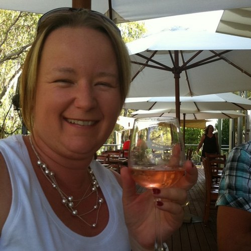 melwho13's profile picture. 