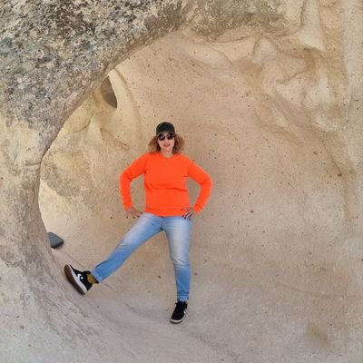 ronattero's profile picture. A una tesis de ser Lic en Gestión de Arte y cultura.
