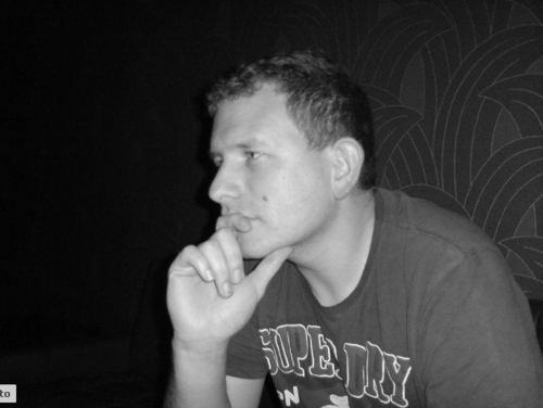 IT Professional, casual rugby player for the mighty Shelford RUFC