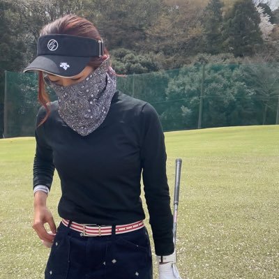 ゴルフが好きだぁ🫠🍻のほほんとやっていく滑舌が悪い人のアカウント。平和なコメントはしっかりお返事させて頂きます💪週末はだいたい二日酔いでっす🫡