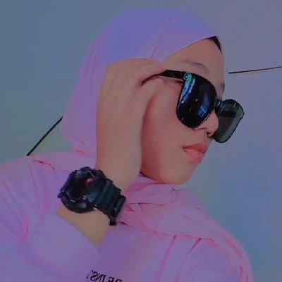 evawils67405771's profile picture. Beyourself