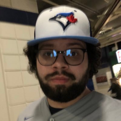 Largest #Titans fan hailing from South America 🇨🇴 New Blue Jays fan #NextLevel