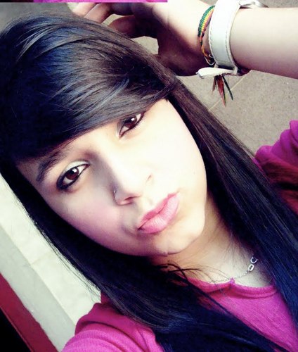 Complicada e perfeitinha, mulher de fases ♫
