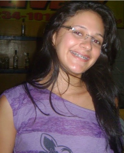 com minha fé eu vou longe,por que só a ati senhor devo a minha vida.