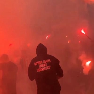 Groupe dédié à l’entraide des supporters Niçois, achat, vente, revente échange de places de matchs, places de parking, covoiturage .. #OGCNice #OGCNFANS ⚫️🔴🦅