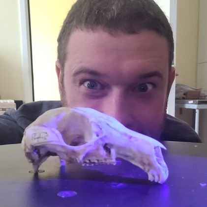 Postdoc ronin. I study skull shape and feeding biomechanics 
💀🦘💀🐨💀🐒💀🐀 💀
@Flinders @WeisbeckerLab
https://t.co/MFCQcguO1v