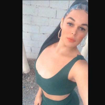 JOVEN TRANSEXUAL, amante ala buena vida 🔥🔥 capaz de cumplir tus más perversas fantasías sexuales 😈😈