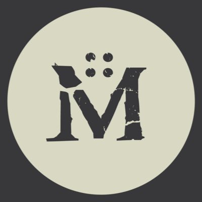 Four Moonsさんのプロフィール画像