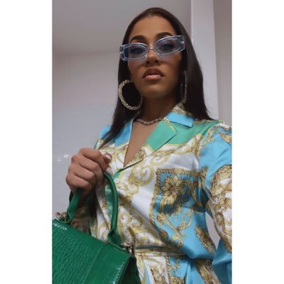 i_SweatGLITTER's profile picture. IG: isweatglitter