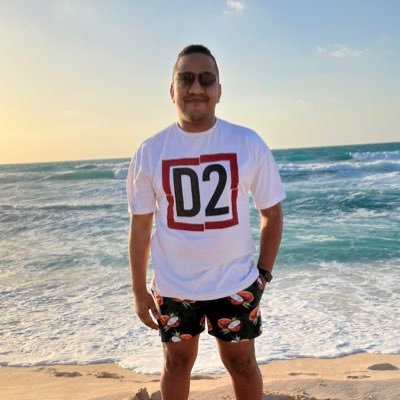 زملكاوى مدريدى متعصب #المجد_للشهداء civil engineer .. https://t.co/LWPEe7vyAC..... Never give up ✌🏽