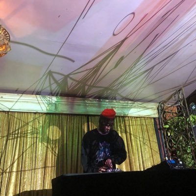 damnwhologan's profile picture. formerly known as ooljéé