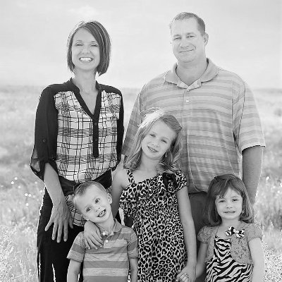 Small business owner, husband, and father of 3 kids that love sports. Soccer, Basketball and Volleyball Dad. Life on the go and I would not change a thing!