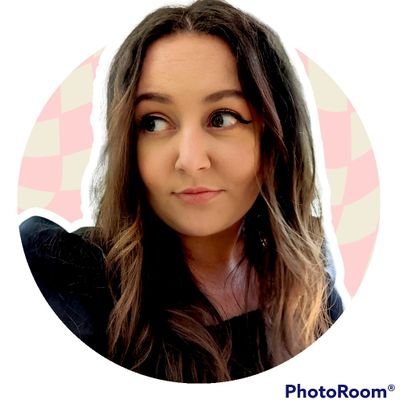 cmaisiecreative's profile picture. 🎮🎨🌿🐶☕