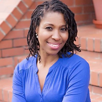 Business Dev Rep @Lenovo ::::: educator, trainer, birth coach, sun worshipper, dancer, foodie, meditator, coffee lover, surfer, global citizen...y mas..