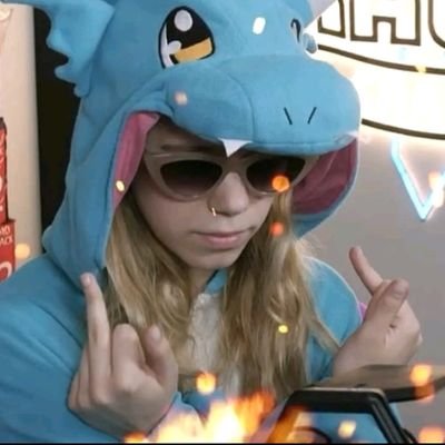 smokosdo's profile picture. 𓆉︎𝑂𝑠𝑚𝑜𝑘𝑖𓆉︎
♪𝑇𝑖𝑘 𝑇𝑜𝑘♪➪https://t.co/Zn9gtT5WCD

☕︎𝐼𝑛𝑠𝑡𝑎𝑔𝑟𝑎𝑚☕︎➪https://t.co/WBM61TpQTA