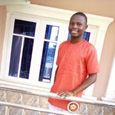 Emmanue49675788's profile picture. 