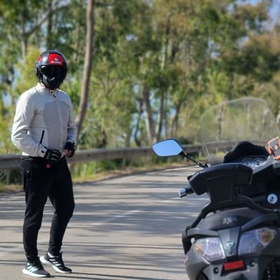 FeddamadjiF's profile picture. Hmd