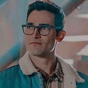 ㅤㅤㅤㅤㅤㅤㅤㅤ⎙ ━┈┄ ⨾ sᴜᴘᴇʀᴍᴀɴ ㅤㅤㅤㅤㅤㅤㅤㅤㅤㅤㅤ ㅤㅤㅤㅤㅤㅤㅤㅤㅤㅤㅤㅤ▬▭ sᴏɴ ᴏғ ᴋʀʏᴘᴛᴏɴ ⿻ㅤ
ㅤㅤㅤㅤㅤㅤㅤㅤㅤㅤㅤㅤㅤㅤ ❝You're much stronger than you think you are. ❞ㅤㅤㅤㅤㅤㅤㅤㅤㅤ