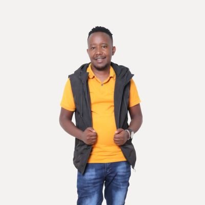 mainalawr's profile picture. click the follow button I follow you ASAP.