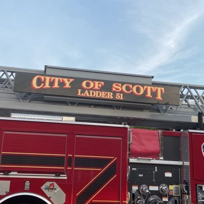 Firefighter from scott Louisiana/Lafayette Louisiana I love helping people it’s my job and life to do