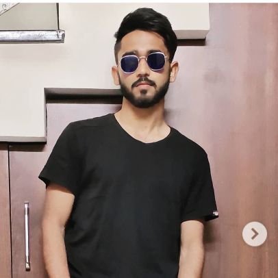 ManuVairagi's profile picture.