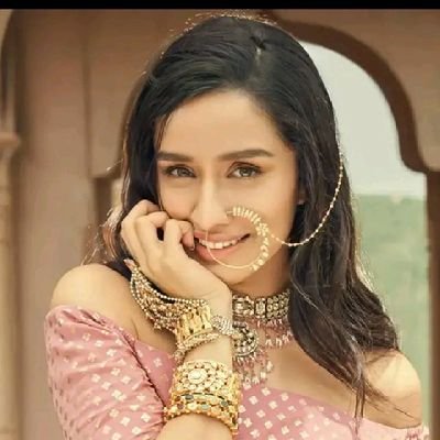 ShardaKapoor17's profile picture. I want the tik tok