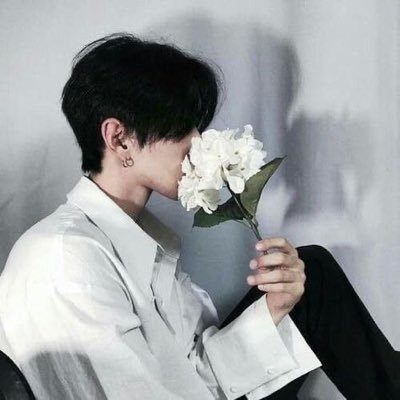 nik_sum101's profile picture. 